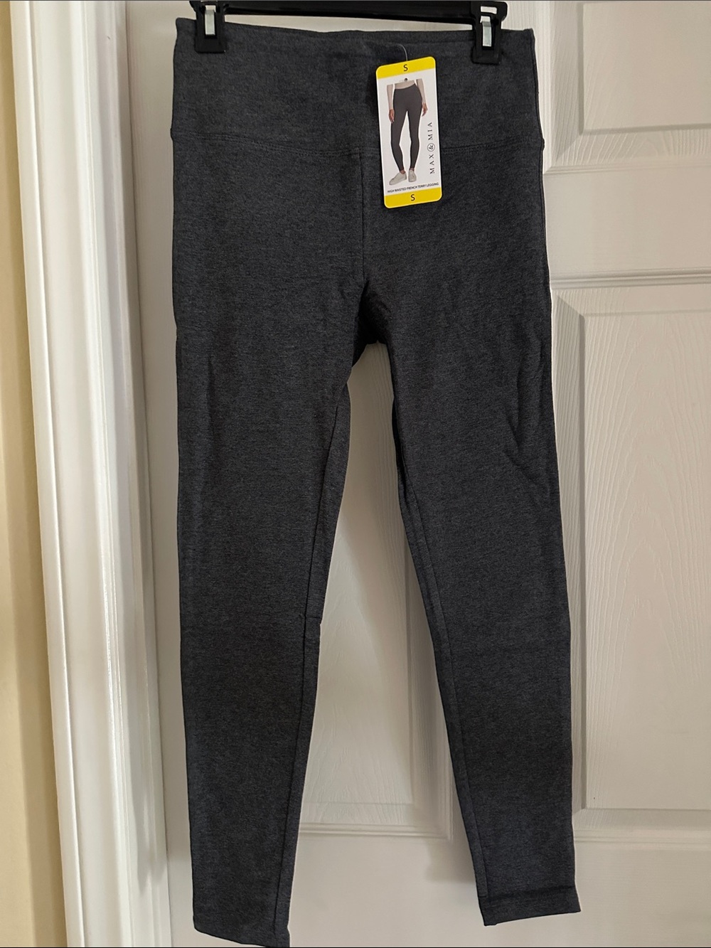 🆕 MAX & MIA Heather Grey Active Leggings